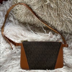 Michael Kors belt bag NEW